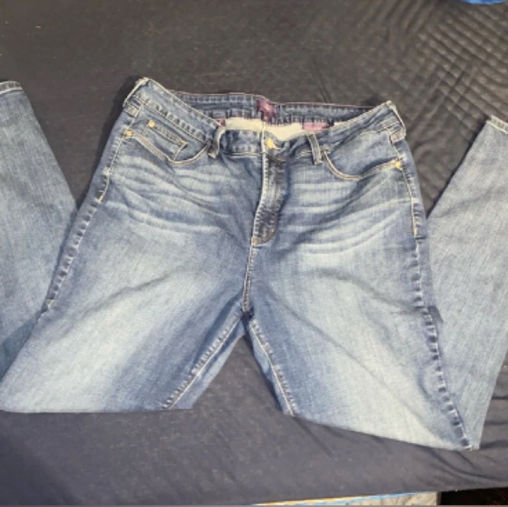 Classic Blue Women’s Jeans - Casual Straight Fit